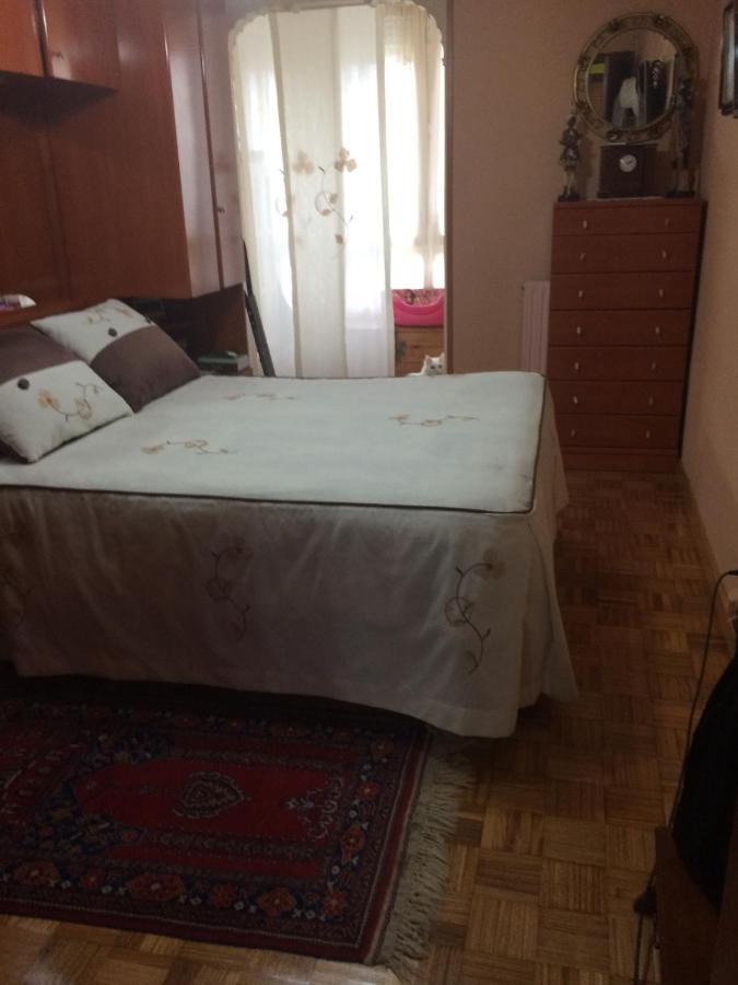 Alojamiento Nedymar Apartamento Oviedo Exterior foto