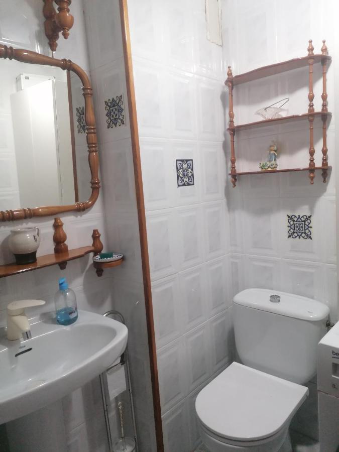 Alojamiento Nedymar Apartamento Oviedo Exterior foto