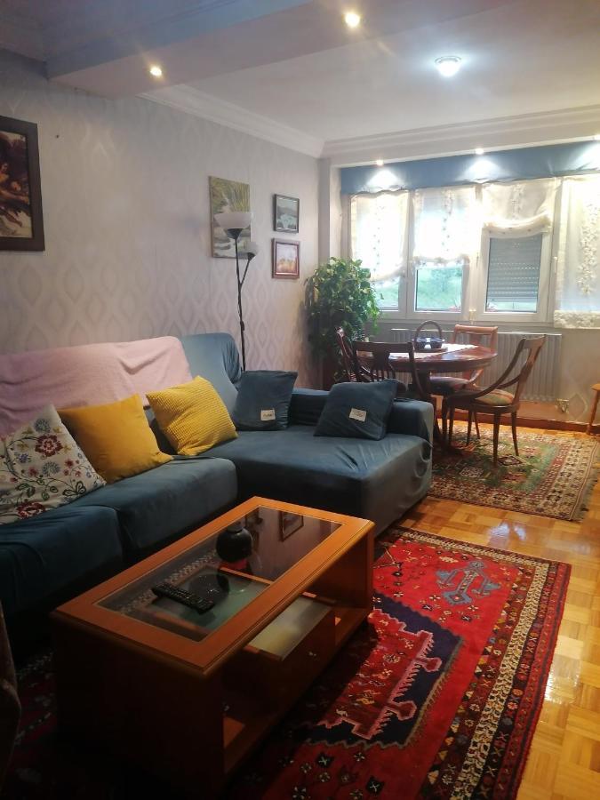 Alojamiento Nedymar Apartamento Oviedo Exterior foto